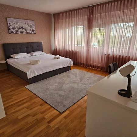 Comfort Rooms Remiza - Free Private Parking - Self Check-In زغرب المظهر الخارجي الصورة