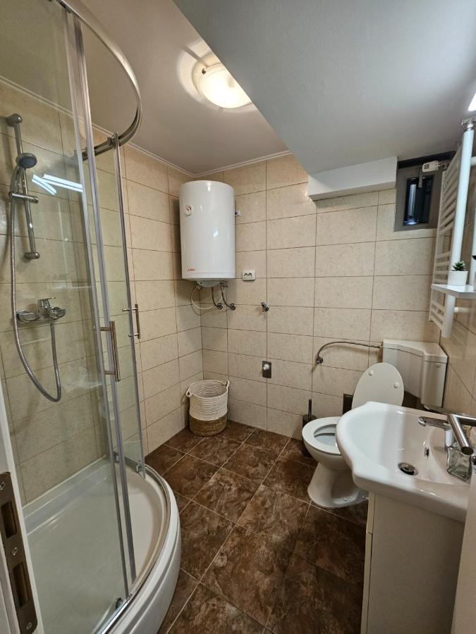 Comfort Rooms Remiza - Free Private Parking - Self Check-In زغرب المظهر الخارجي الصورة