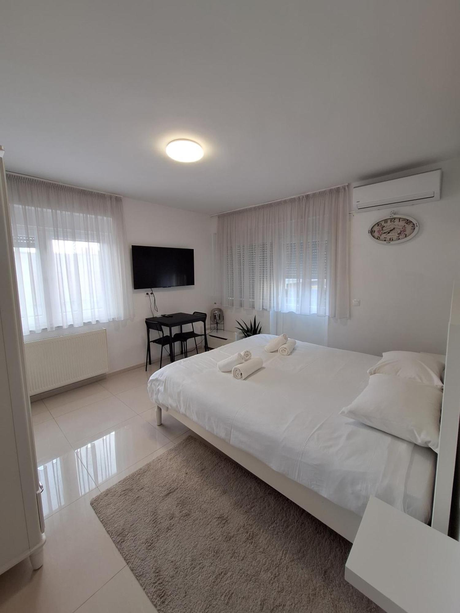 Comfort Rooms Remiza - Free Private Parking - Self Check-In زغرب المظهر الخارجي الصورة